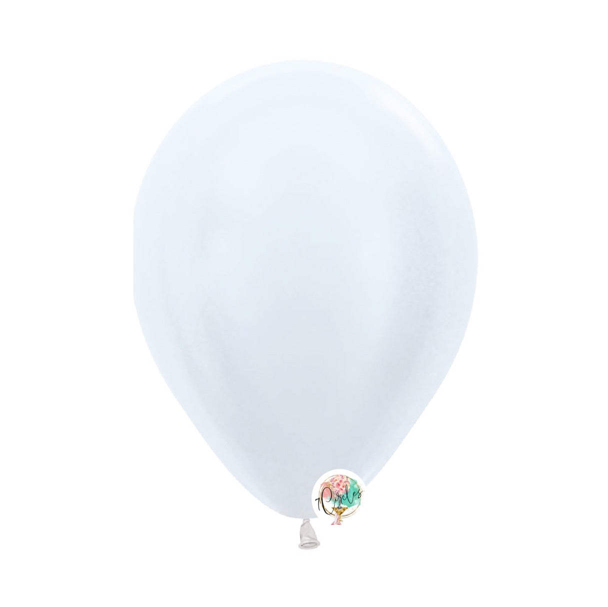 100-pack pearl white latex balloons by 7Circles in 5, 9, and 11 inches, perfect for elegant party decor. Globos blanco perla para eventos.