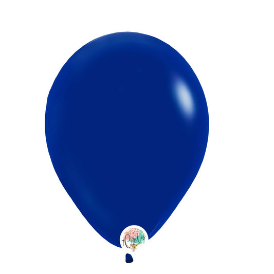 100-pack royal blue latex balloons by 7Circles in 5, 9, and 11 inches, perfect for elegant party decor. Globos azul rey para eventos.